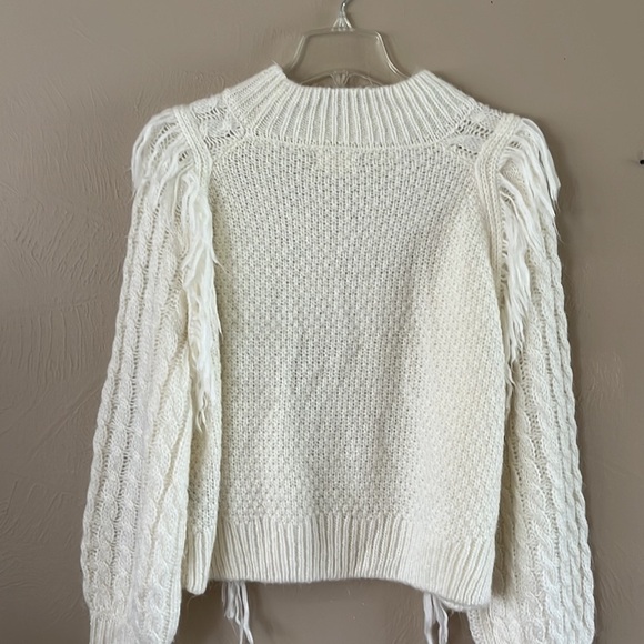 Altar’d State Sweater fringe on sides white balloon sleeves size L crewneck - Picture 7 of 16